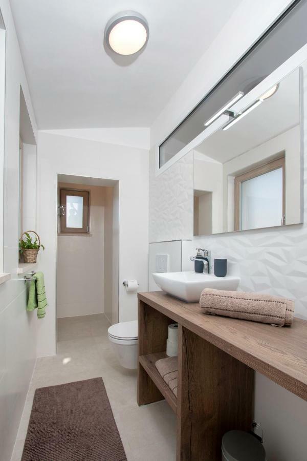 PUY Sunsplash Apartments מראה חיצוני תמונה
